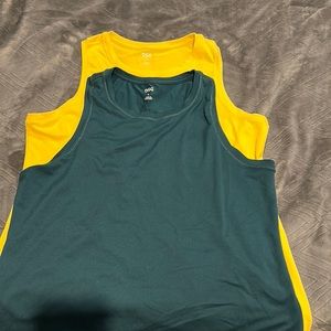 Set of 2 DSG performance tank tops, like new, large